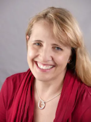 Gillian Hirst Gillian Hirst